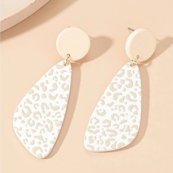 Ivory and White Leopard Pattern Geometric Clay Drop Earrings - Picture 3 of 3